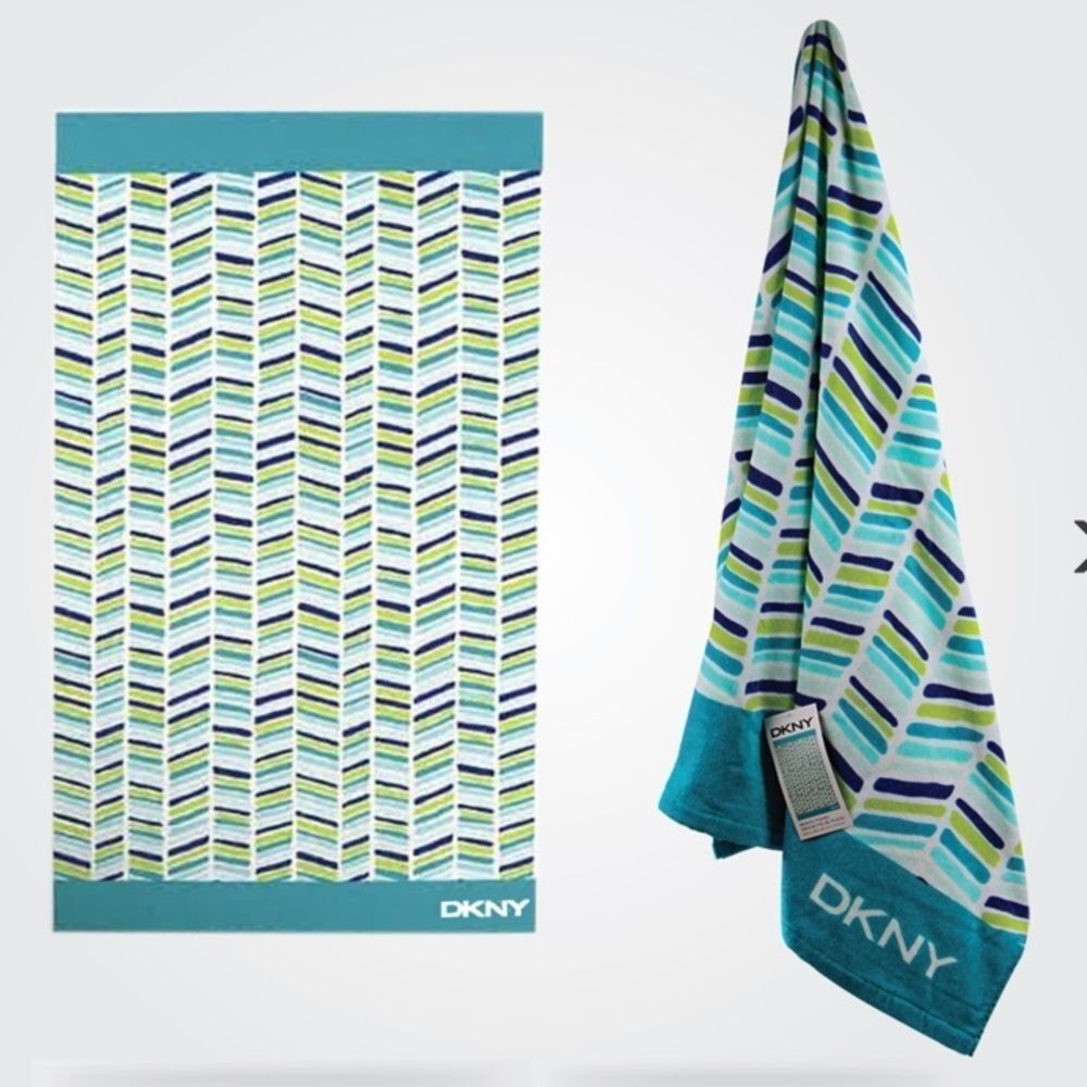 NWT DKNY City Chevron beach towel